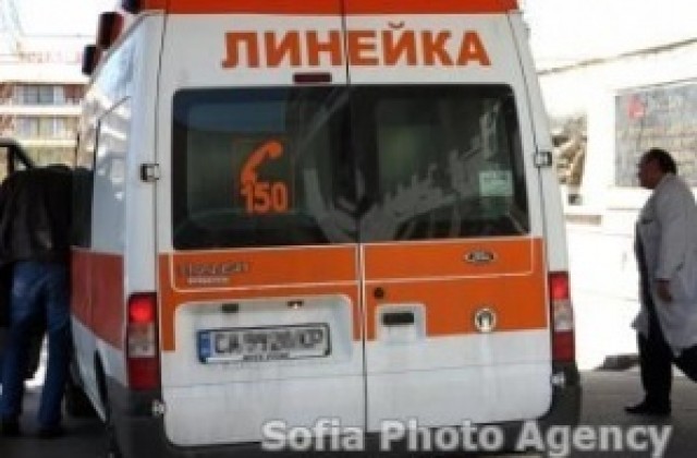 Двама мъже загинаха в тежки катастрофи