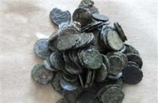 Нова колективна монетна находка в Ковачевско кале