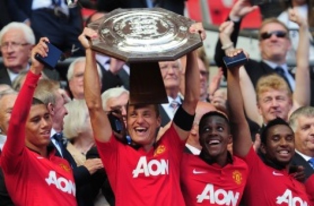 Видич навива Рууни да остане