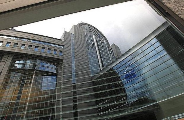 Добре ли плащат наистина в Брюксел?