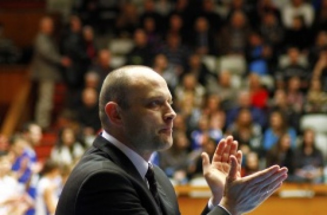 Баскетболистите вече в Исландия, утре играят последния си мач в групата