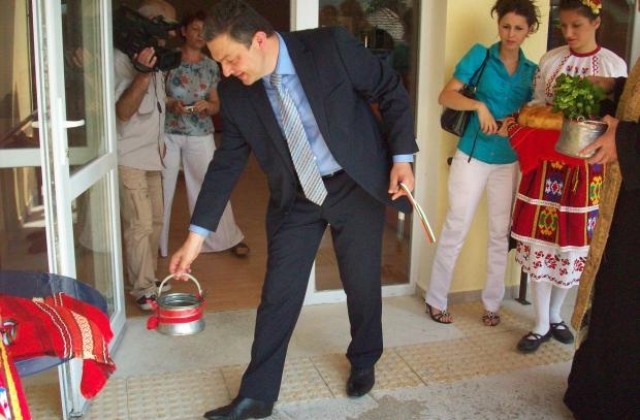 Център от семеен тип и Защитено жилище откриха в Севлиево