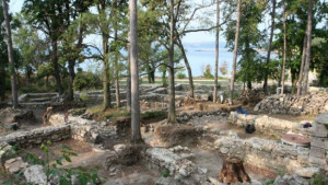 Плаж в Евксиноград крие древно пристанище