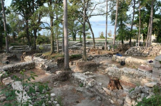 Плаж в Евксиноград крие древно пристанище