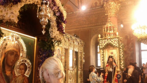 Митрополит Николай Успение Богородично е тържество на вярата в Единния