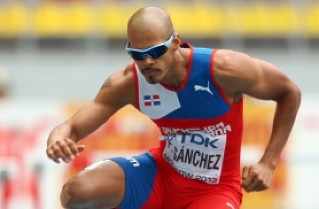 Феликс Санчес ще гони място в историята