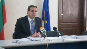 Протестиращи влизат в Обществения съвет на Григоров