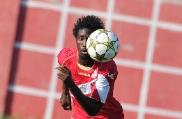 Стойчо хвърля Косоко и Кировски за ЦСКА срещу Нефтохимик