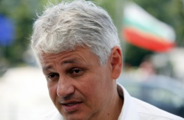 Стойчо Стоев още не знае дали ще разчита на двамата нови