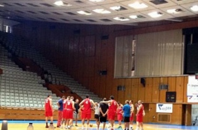 Папазов: Можем да опровергаем критиките единствено с показаното на терена