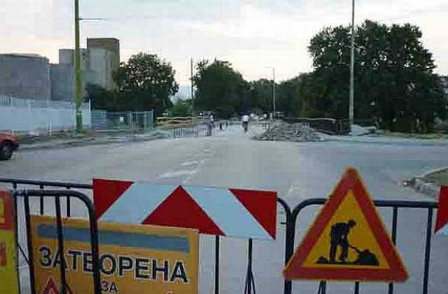 Взривяват силозите в промишлената зона на Благоевград