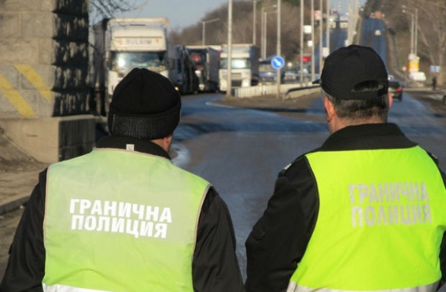 11 чужденци са били задържани на българо-турската „зелена” граница