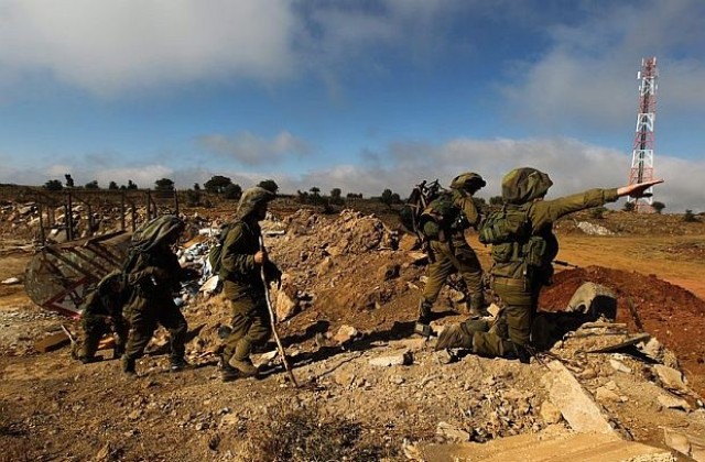 Сирийски минометни снаряди паднаха в Голан, Израел нанесе ответен удар