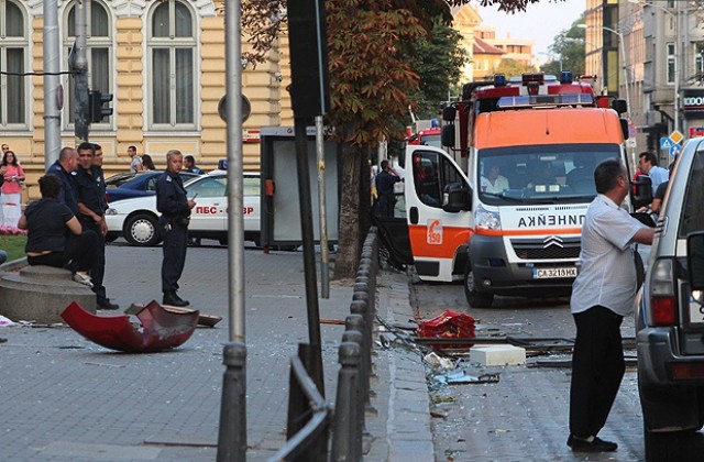 С инициатива във Facebook събират пари за пострадала при взрива в София
