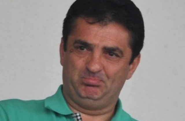 Гигов отложил решенията си за Локо Сф засега