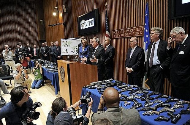 Рекордно количество незаконни оръжия задържаха в Ню Йорк
