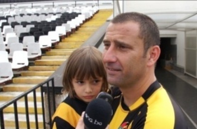 Сашо Александров: Още един клуб иска Неделев, за Ботев приоритет е Тотнъм