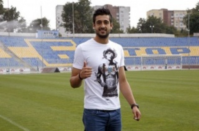 Официално: Левски привлече защитник от Хетафе (снимки)