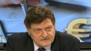 Министър Данов не вижда конкуренция за тунела под Шипка