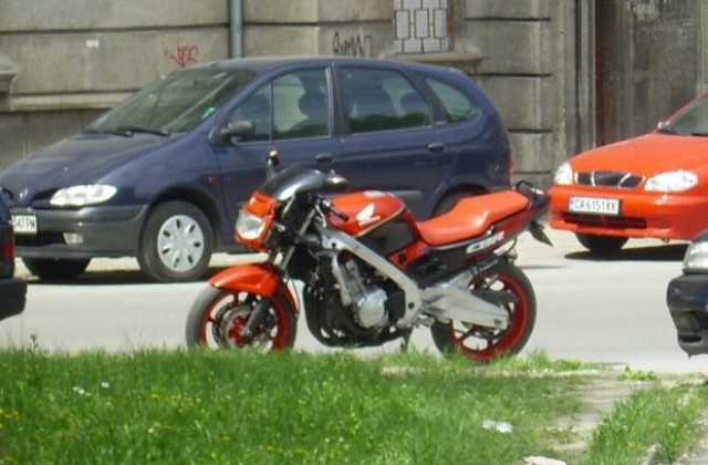 Русенец в болницата след катастрофа с мотопед