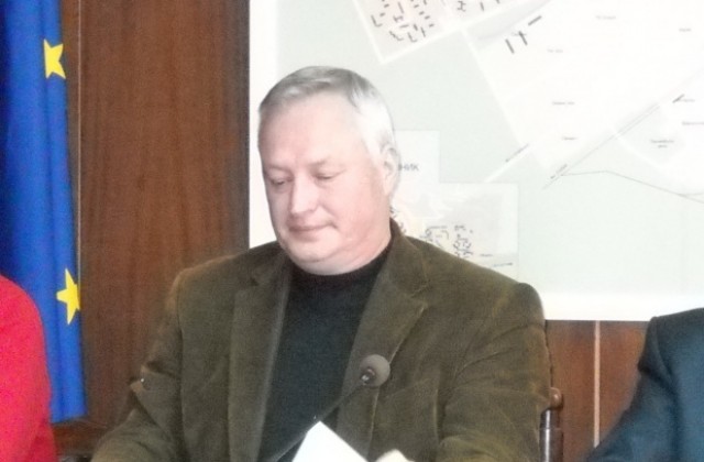 Кметът да освободи инж. Стоманярски, настоява съветник