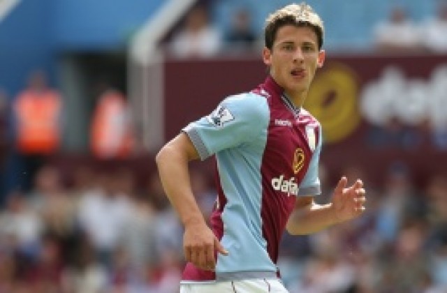 Тонев започва на пейката срещу Челси, Моу извади Торес от групата