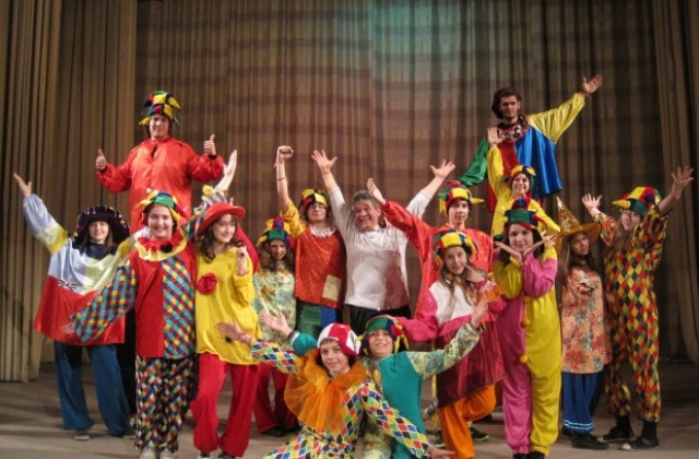 Горна Оряховица посреща млади театрали от пет държави