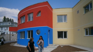 Олга Китанова провери ремонта на 1ва детска градина и строеж