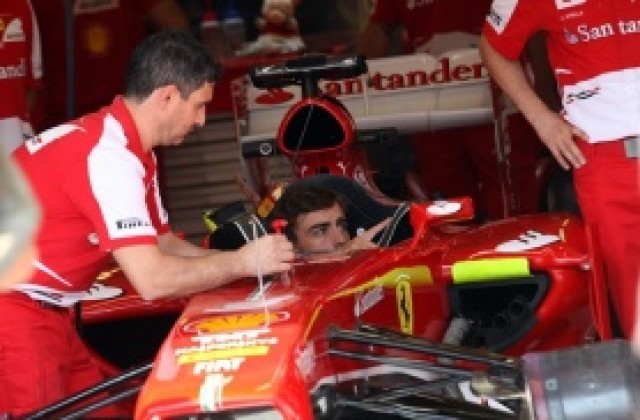 Фернандо Алонсо опита да замаже напрежението във Ферари