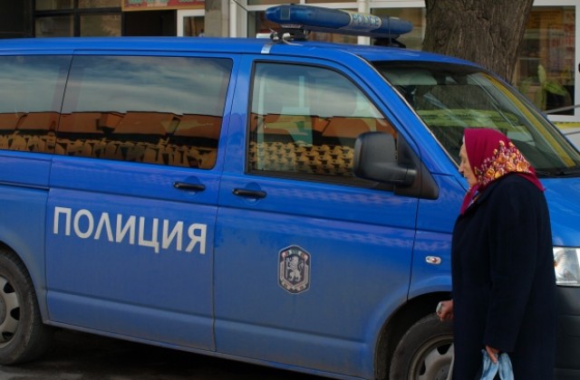 Баба беше спасена в гората край Мадан