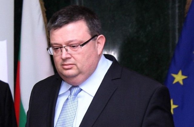 Цацаров отказал на ВСС информация за делата срещу магистрати