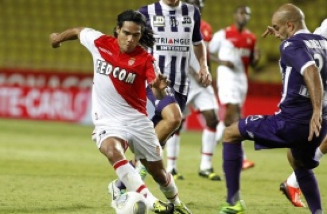 Тих мач за Фалкао и първи загубени точки за Монако