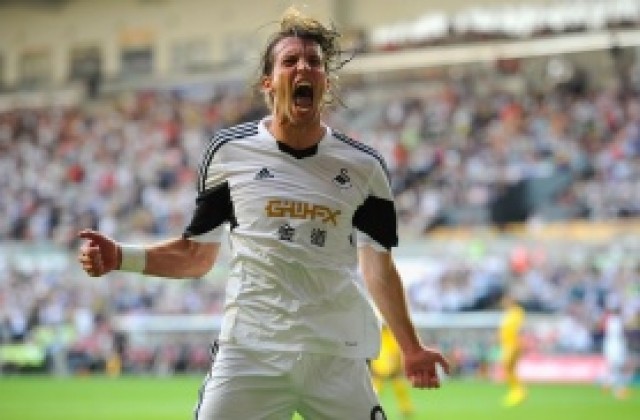 Рекордната покупка на Суонси: Надявам се Мичу да остане