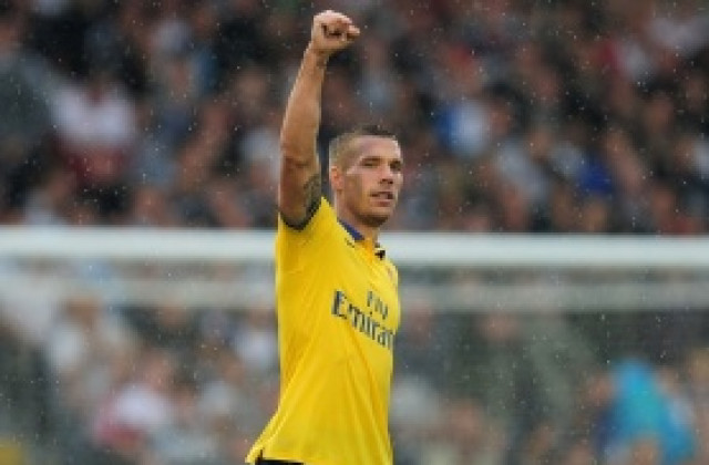 Венгер: Искам да задържим Подолски