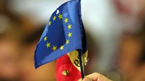 Европейската палачинка изглежда че има две страни