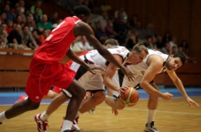 България гостува на Швейцария, за да подпечата мястото си на финала