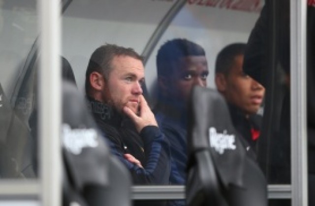 Моуриньо: Ще направим трета оферта за Рууни