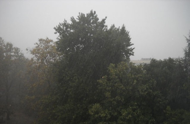 30 литра на кв. м валежи паднаха в Добрич вчера, днес ни очаква слънчев ден