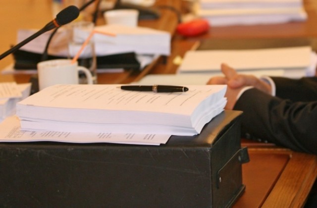 Прокуратурата пита Лондон за СРС-та