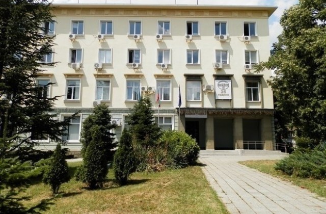Приемат документи за отпускане на стипендии в община Тунджа