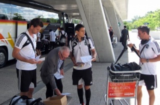 Лудогорец тръгна за Базел с полицейски ескорт