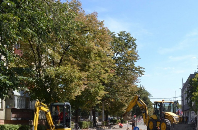 Започва асфалтирането на улици в Казанлък и населените места
