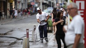 Мият по график централни софийски улици