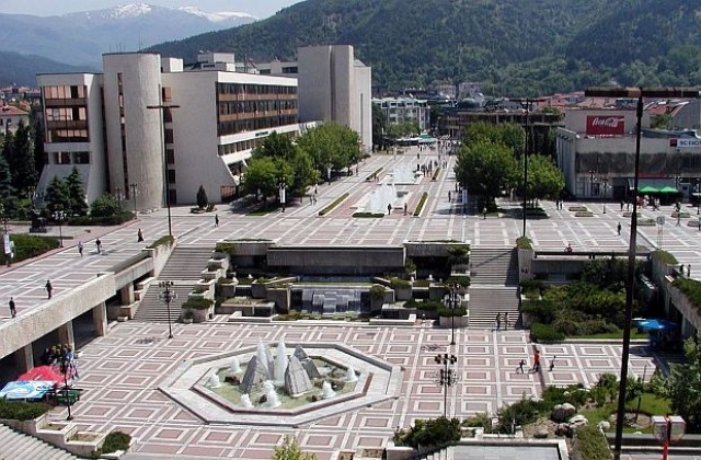 Благоевград се превръща в арена на футбола