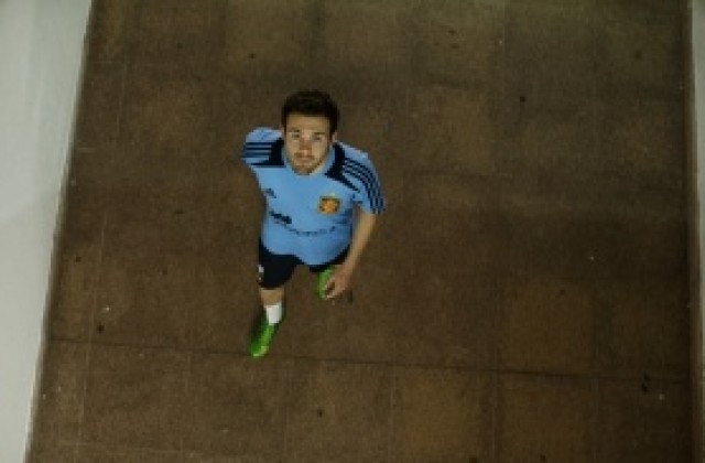 Челси отряза Ливърпул за Хуан Мата