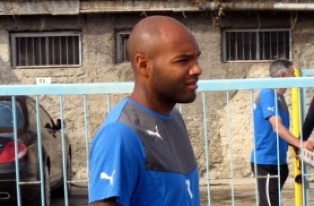 СНИМКИ: Левски пробва бивш атакуващ халф на Олимпик Марсилия