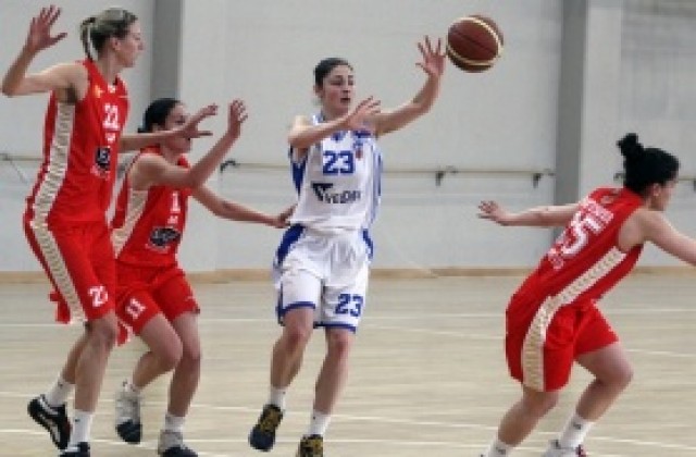 Жените на Левски с още две нови състезателки