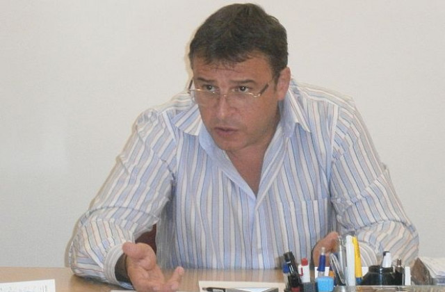 Камбитов изиска от ВиК обновени графици за ремонтите