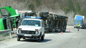Възстановено е движението на пътя Ямбол Елхово