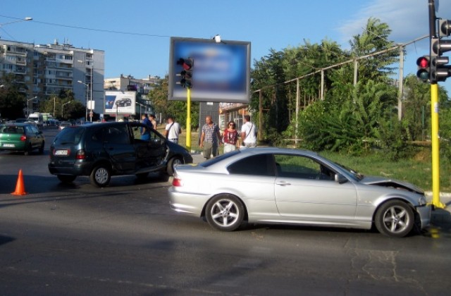 26 катастрофи за ден във Варна